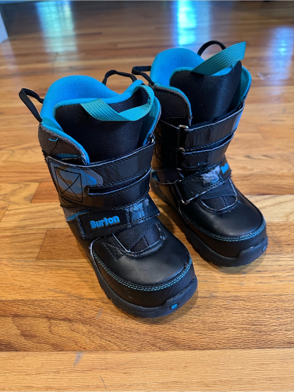 Burton Kids Grom Snowboard Boots 13c